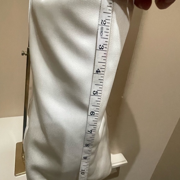 Vintage White Gucci Nylon Tote with Cloth Handles by Tom Ford - Picture 13 of 14